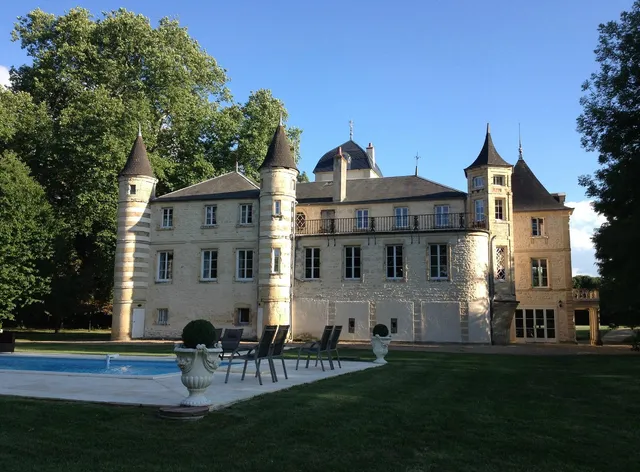 Chateau Du Four De Vaux