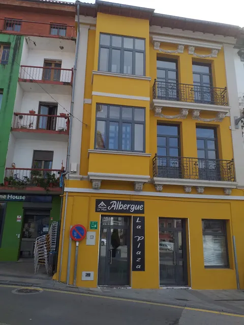 Albergue de peregrinos La Plaza