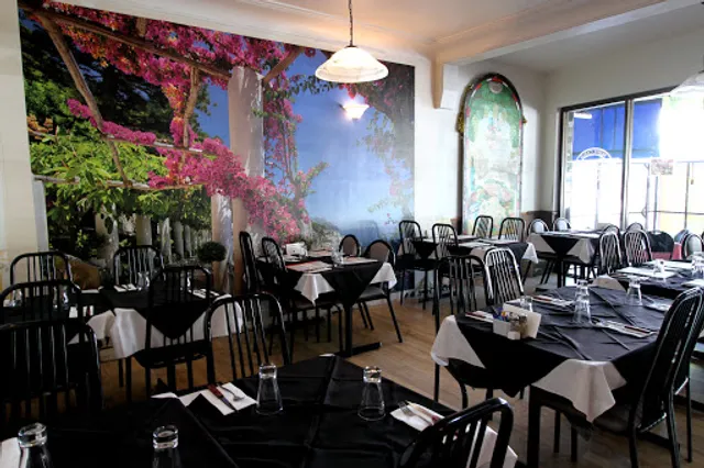 Monte Carlo Pizzeria Restaurant