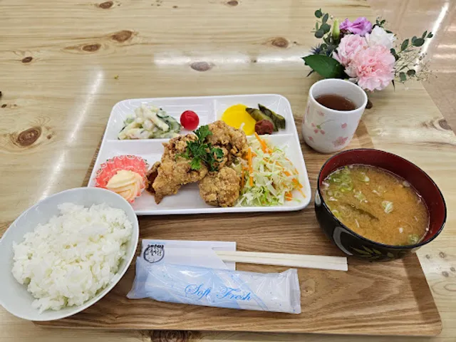 まいどど～も つなぎ店