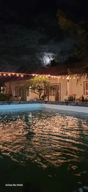 Anilao Bo Hotel & Beach Resort / EESOME Dive