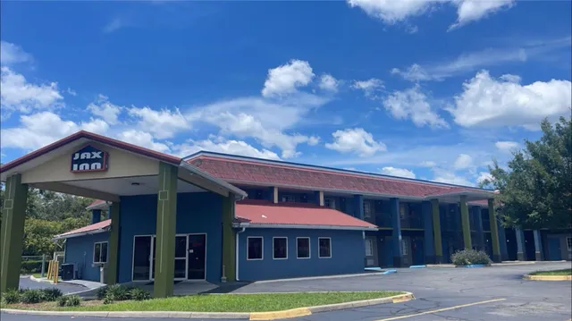 Jax Inn motel Jacksonville , FL
