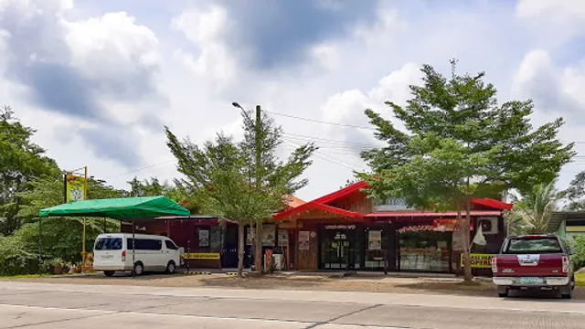 Ramyan's Restaurant and Cafe