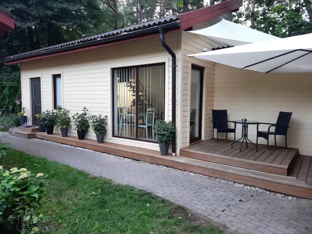 Vasarotojų Guest House