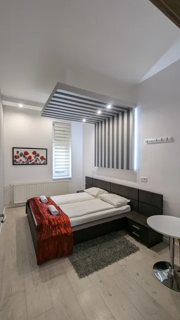 Gutenberg Apartments