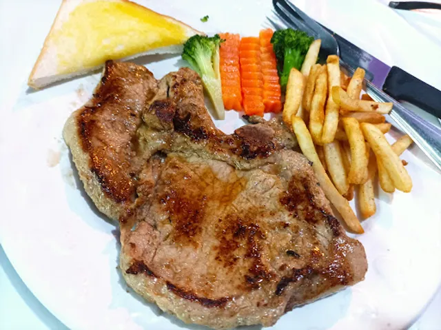 สเต๊กลุงหนวด สาขาราชพฤกษ์