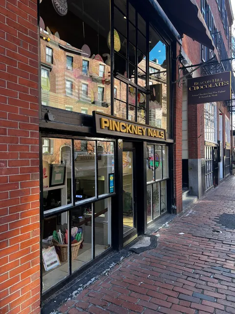 Pinckney Nails