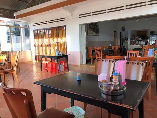 Quán Ăn Lộc Phước