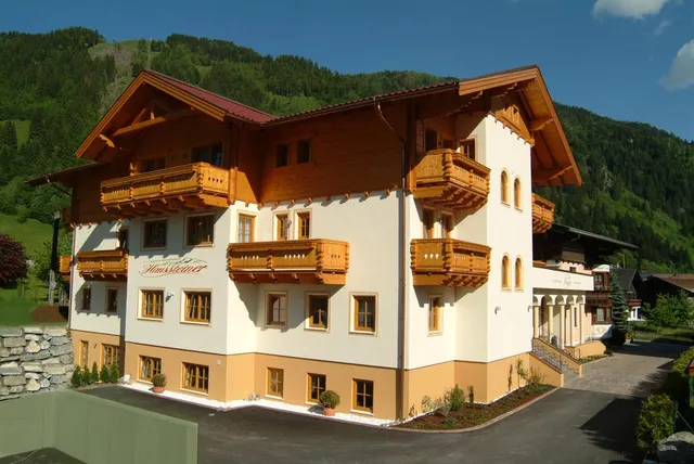 Hotel und Apartements Haussteiner - Dorfgastein im Gasteinertal