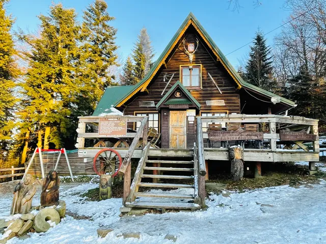 Schronisko PTTK na Kudłaczach 730 m n.p.m.