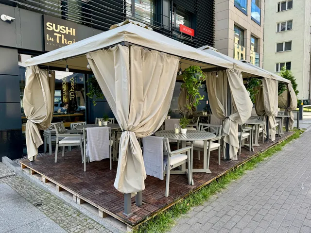 SUSHI tu Thai Restaurant