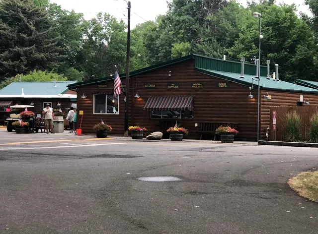 Yellowstone River Campground
