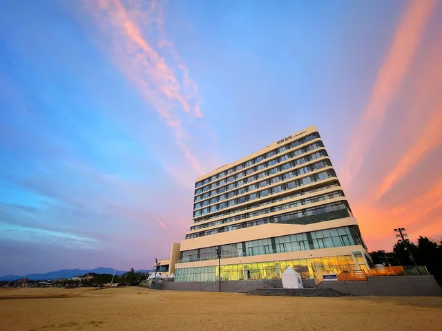 Renebleu by Walkerhill