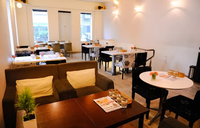 (Flowers Taiwan) R9 Café