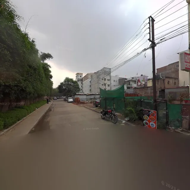 OYO HOTEL SHREE RAJ PALACE