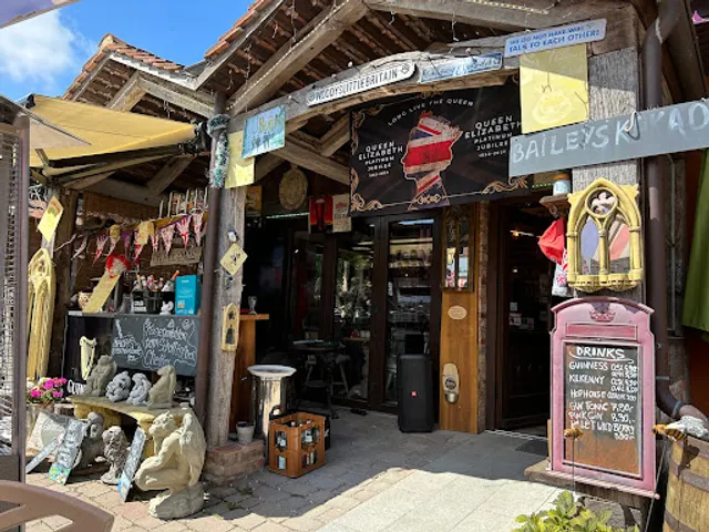 Woody's Little Britain