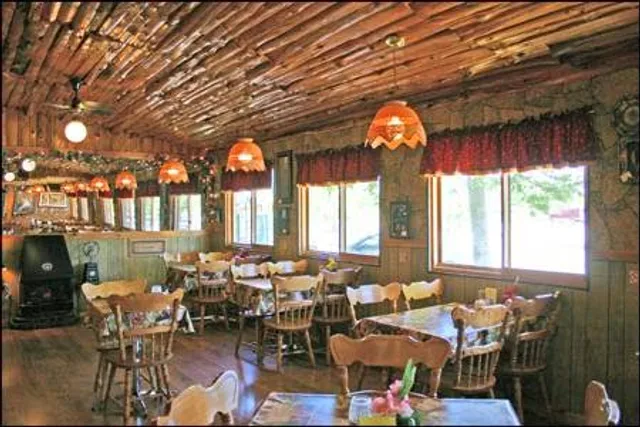 Lovesick Lake Restaurant