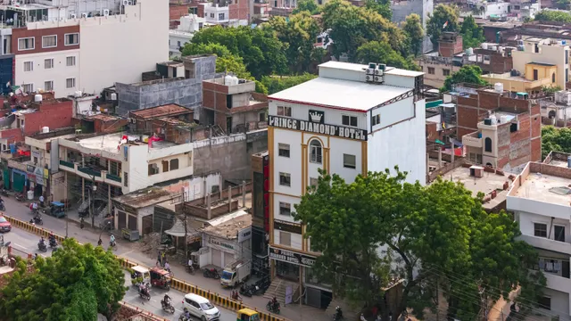 Hotel prince diamond