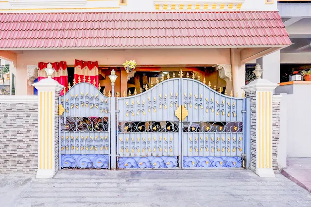 Hotel O Enclave Stayz Inn