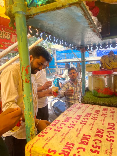 rahul juice corner delhi 110094