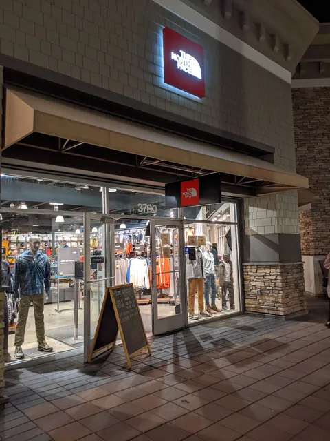 Republic Square at Livermore