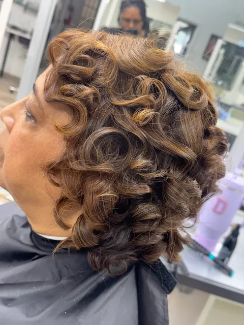 P&A Scholars Beauty School