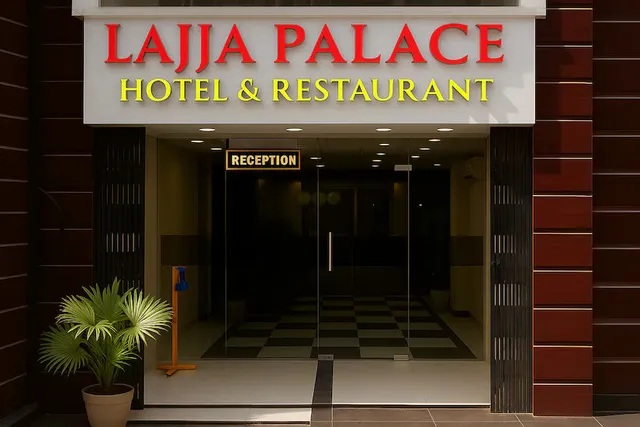 Hotel Lajja Palace