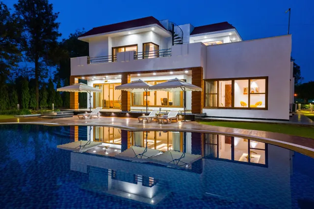 ELIVAAS Sanisa Farm - Villa in Gurugram | 3 BHK Farmhouse with Private Pool