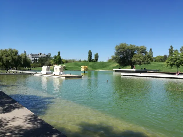 Lago del Parque Central
