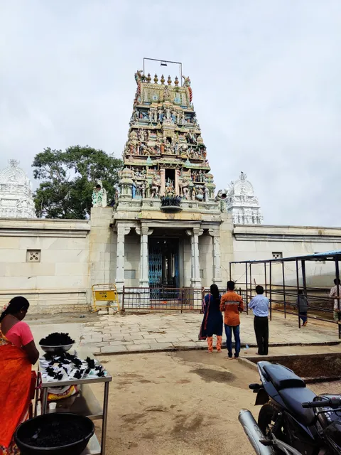 Madhure Shri Shani Mahatma Temple