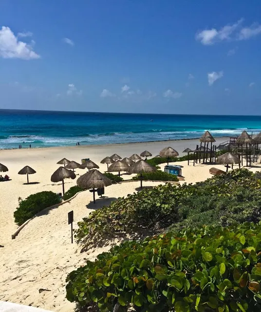 Letras Cancun Y Mirador
