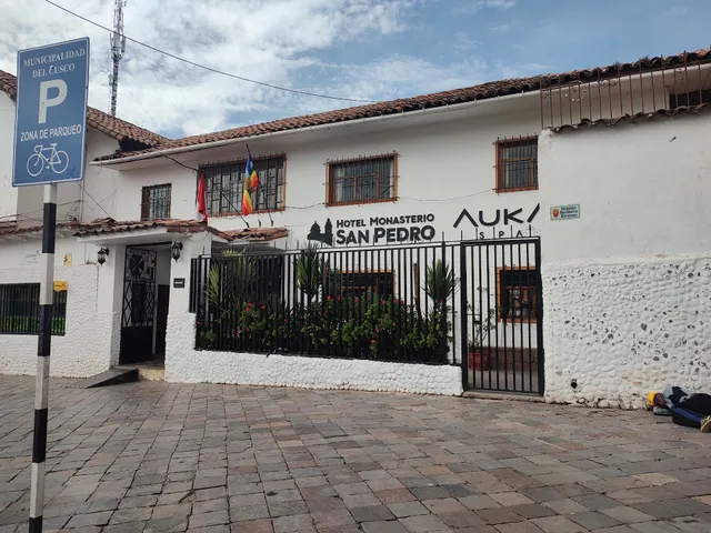 HOTEL SAN PEDRO PLAZA