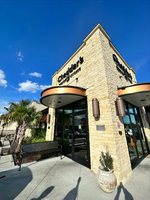 Cheddar's Scratch Kitchen