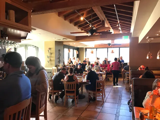 Oak Creek Brewery and Grill