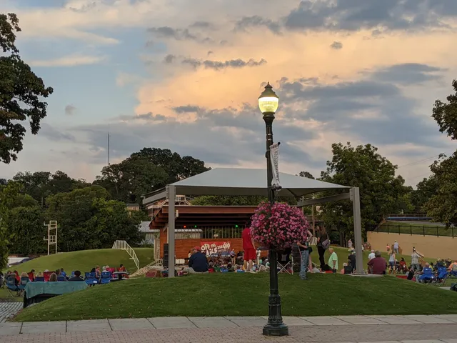 Burr Performing Arts Park