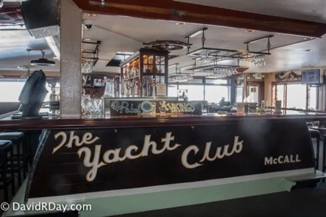 Yacht Club McCall