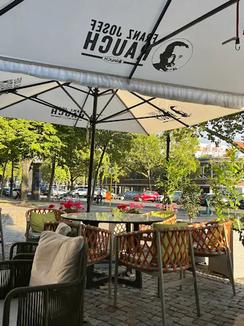 Dreieck Café & Brunch Restaurant Berlin