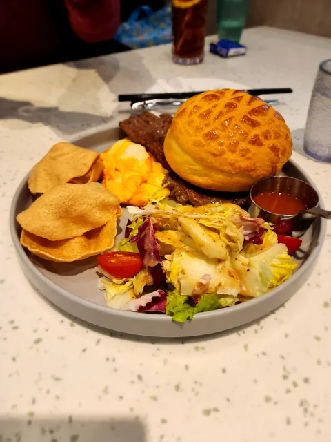 Xinbao Restaurant Liutangdian