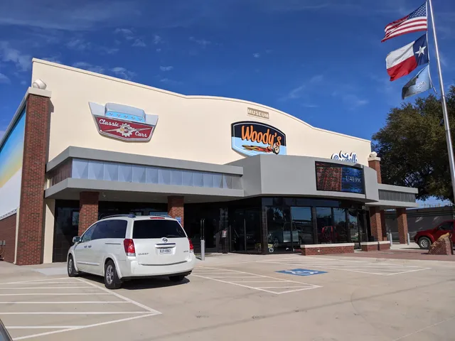 Woody's Classic Cars & Baseball Museum