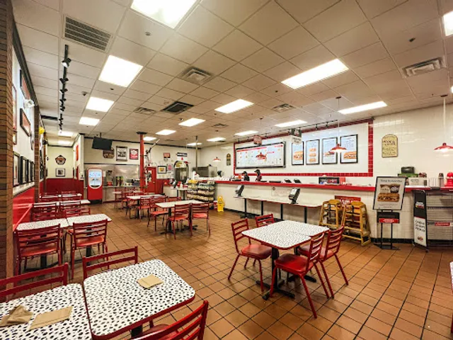 Firehouse Subs Towers Mall