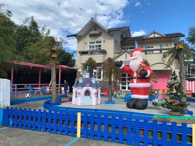 音樂盒親子兒童超跑民宿