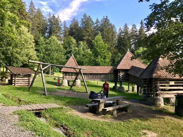 Abenteuerspielplatz Schattwäldli