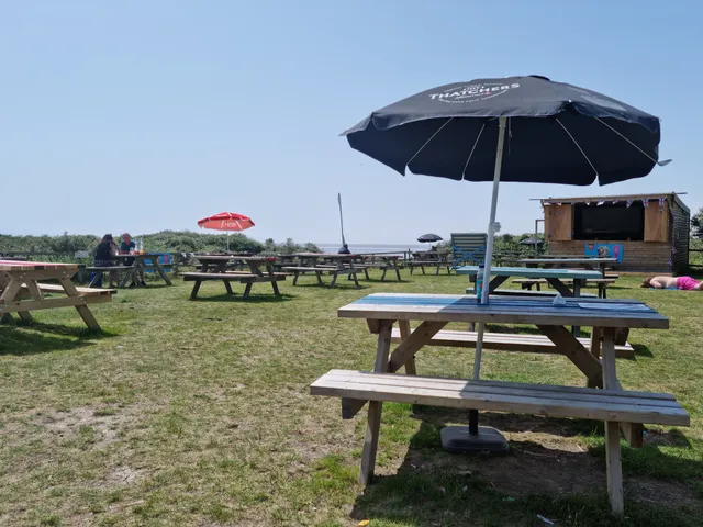 Sundowner Beach Bar at Beachside Holiday Park