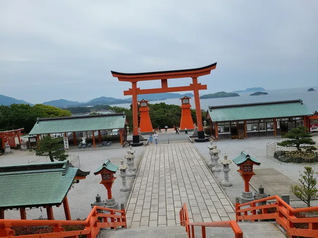 Fukutoku Inari Shrine
