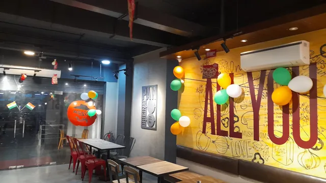 Pizza Hut | Garh Road, Meerut