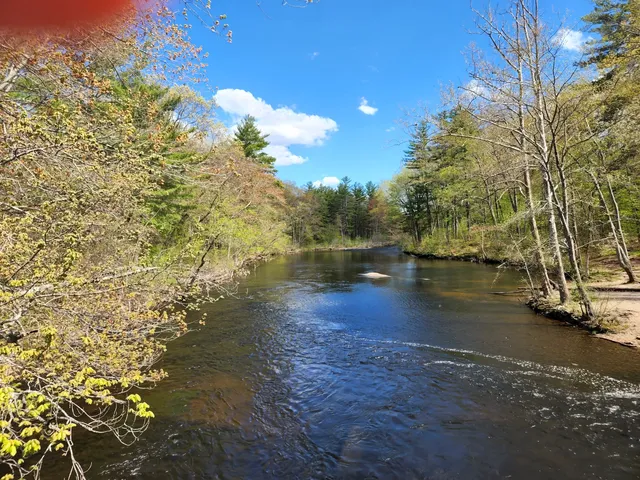 Piscataquog River Park – George W. Smith Entrance