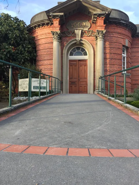 Eastern Southland Gallery