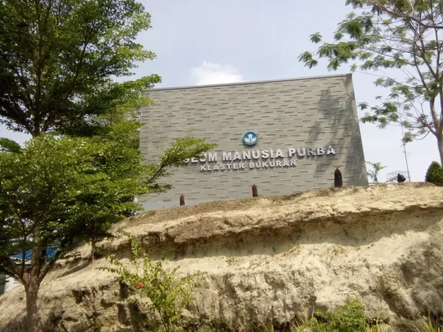 Museum Manusia Purba Klaster Bukuran