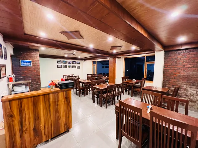 Restaurant Romany Pure Veg Manali