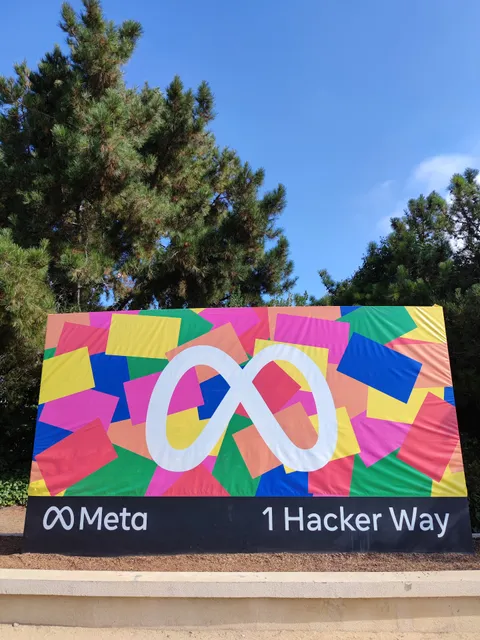 MPK 12, Facebook HQ building